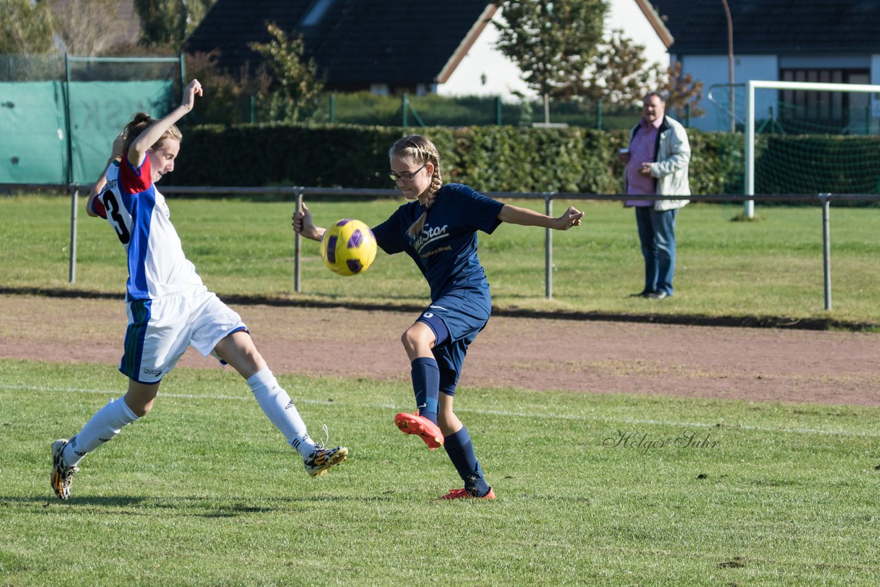 Bild 308 - B-Juniorinnen Krummesser SV - SV Henstedt Ulzburg : Ergebnis: 0:3